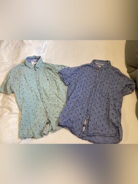 Lightweight Short-Sleeve Button-Down Shirt - Blue
